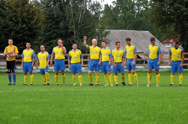 W składzie występujących w Pilikach rezerw Tura wielu jest piłkarzy, którzy jeszcze kilka lat temu grali w pierwszej drużynie.