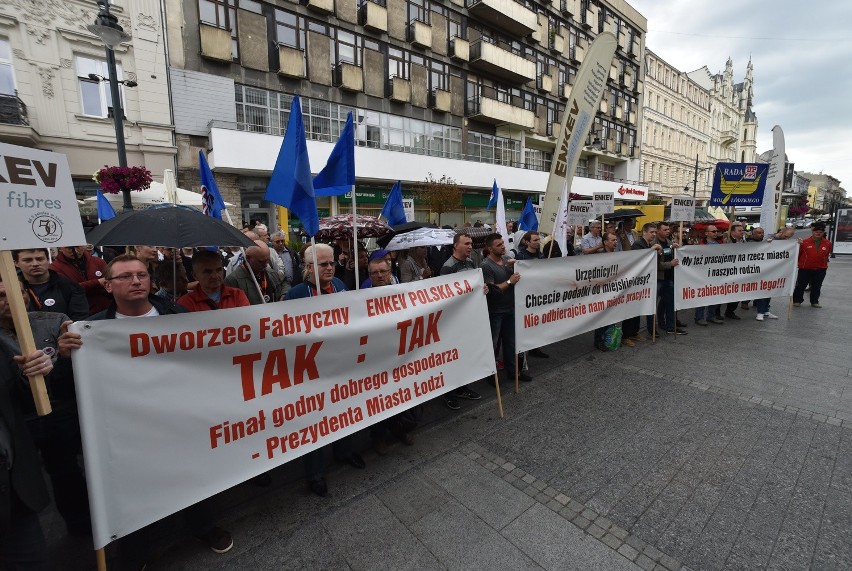 Protest związkowców Enkev Polska. Zażądali zwrotu "aresztowanych" maszyn [ZDJĘCIA]