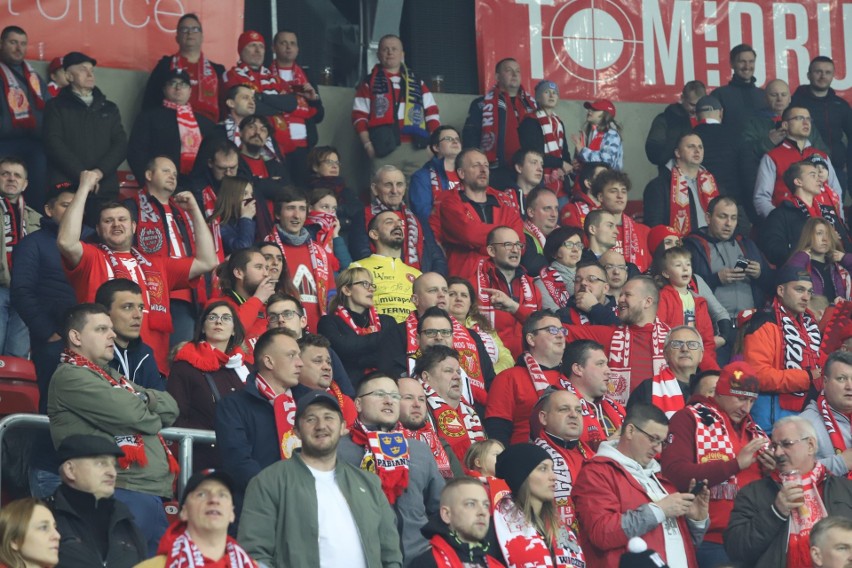 Kibice na meczu Widzew Łódź - Elana Toruń który zakończył się remisem 1:1.