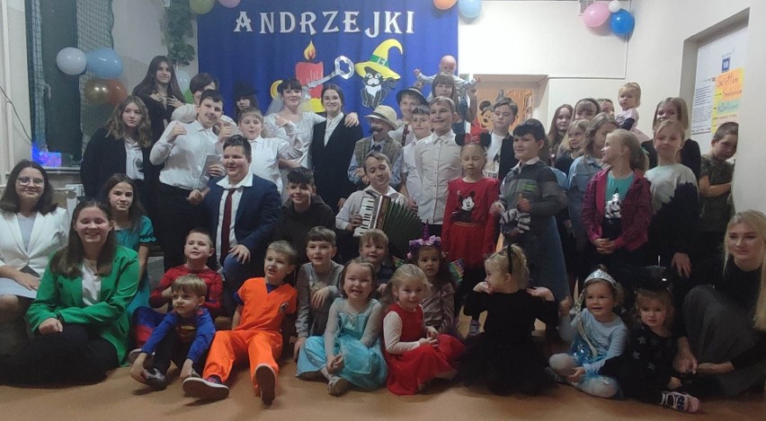 Andrzejki 2022 w Szkole Podstawowej w Balicach.