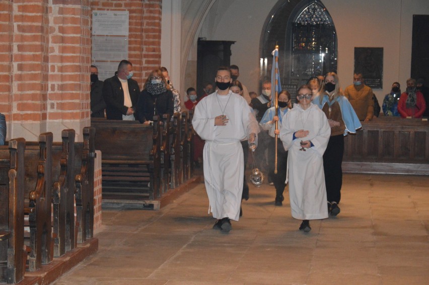 Rezurekcja w katedrze opolskiej