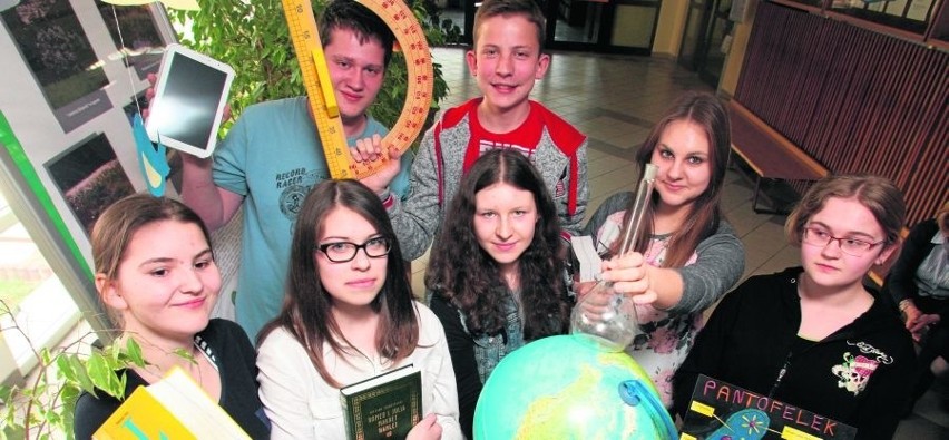 W gimnazjum numer 23 w Kielcach uczy się 8 laureatów:...