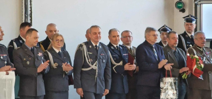 Koszalińscy strażacy pożegnali swojego komendanta. Jutro powitają nowego [ZDJĘCIA]