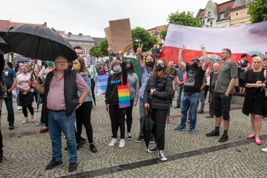 Andrzej Duda odwiedził Czarnków w środę, 1 lipca. Na...