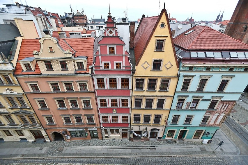 Widok na Rynek z dachu DH Feniks.