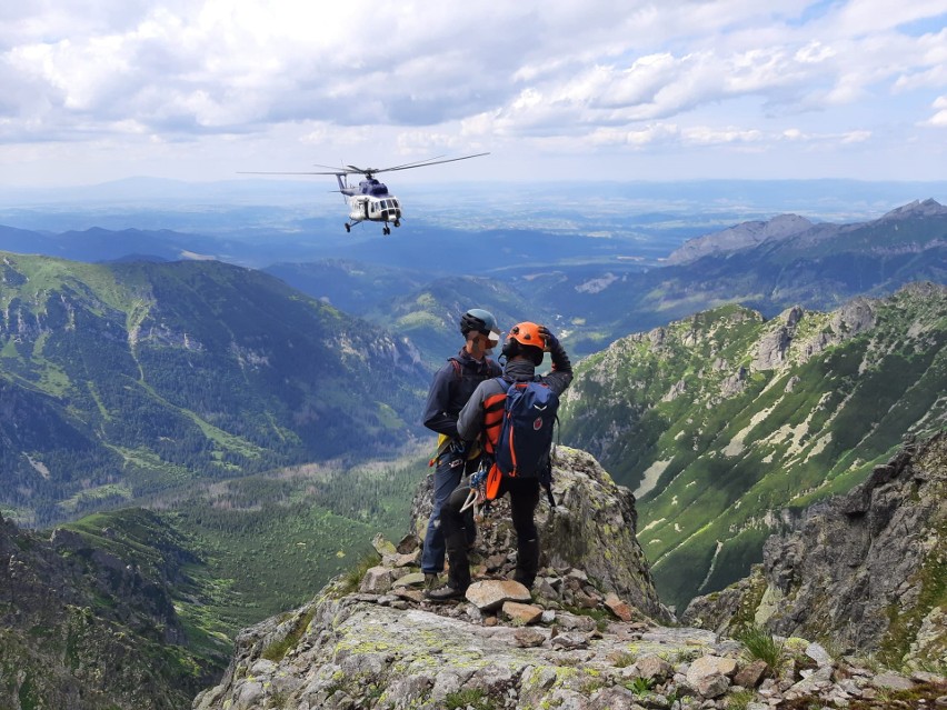 Akcja ratunkowa słowackich ratowników w Tatrach. Ratowali...