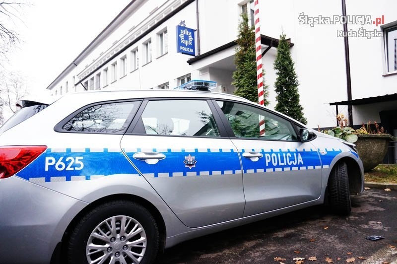 Kia Cee'd trafił do Komendy Miejskie Policji w Rudzie...