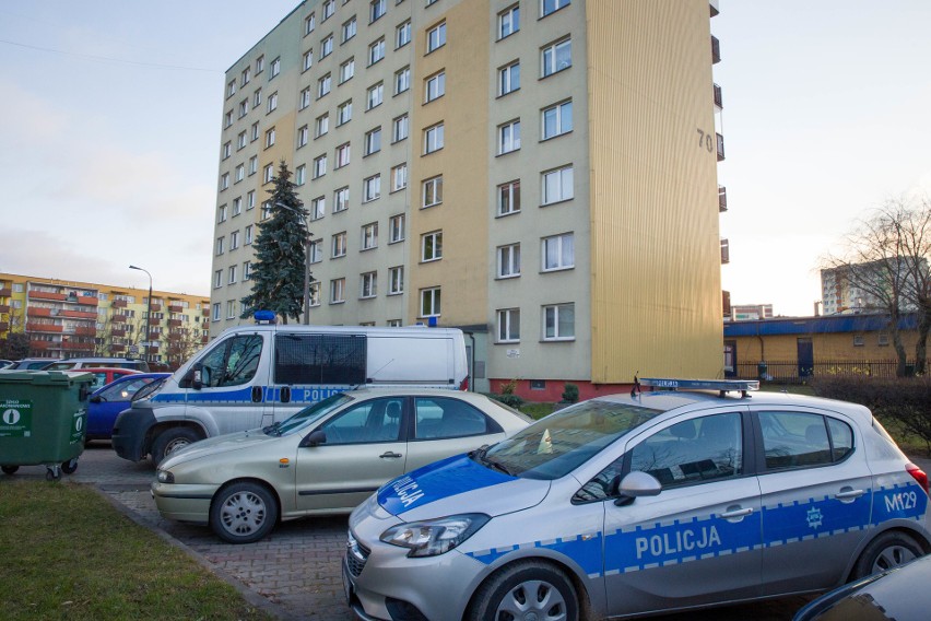 W środę o świcie mieszkańcami tego wieżowca wstrząsnęła...