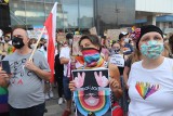 Manifestacja solidarności ze społecznością LGBT w Katowicach ZDJĘCIA 