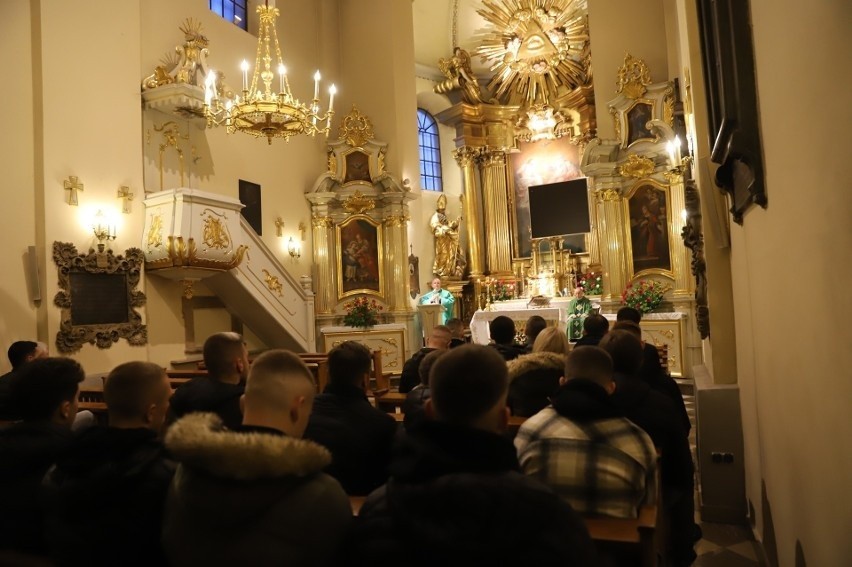 W czwartek w kościele Świętej Trójcy msza święta w intencji Korony Kielce. Będzie jej przewodniczył ksiądz biskup Marian Florczyk