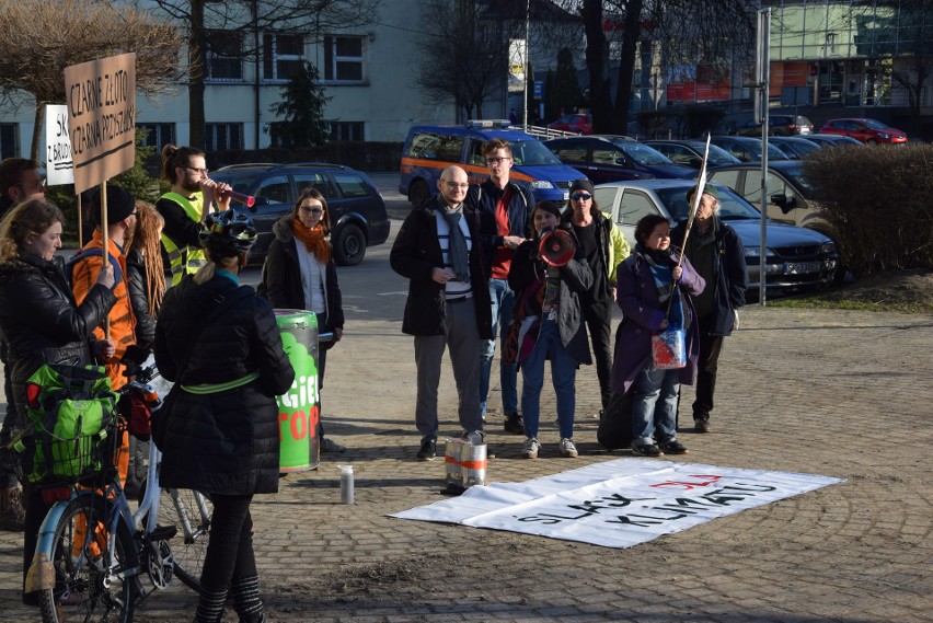 Demonstracja antywęglowa w Katowicach