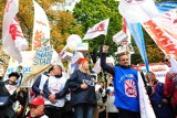 Protest nauczycieli w Łodzi przeciw likwidacji gimnazjów