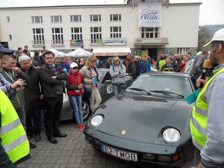 Zjazd samochodów zabytkowych w Wiśle