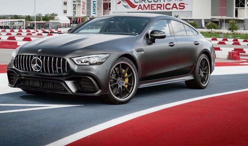 AMG GT coupe to prawdziwy rodzinny superbolid! 