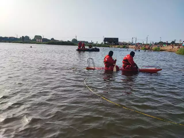 Akcja ratunkowa nad zalewem w Korycinie. Utonął tam mężczyzna w średnim wieku