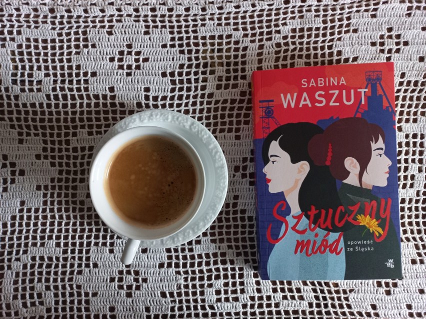 Sabina Waszut, „Sztuczny miód”, Wydawnictwo W.A.B., Warszawa...