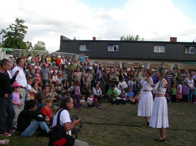 Czeremcha. Czeremszyna otworzyła festiwal z Wiejskiego podwórza (zdjęcia)