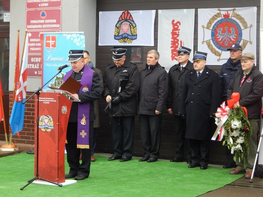 Strażacy z Lipska zapalili Światło Wolności w rocznicę stanu wojennego