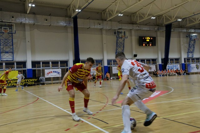 Jagiellonia Futsal Białystok powoli żegna się z ekstraklasą, ale na jej meczach nie brakuje emocji
