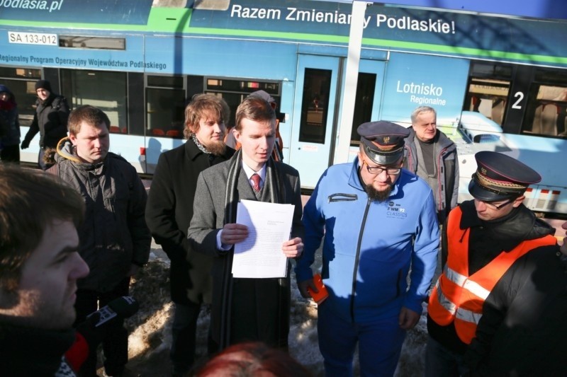 Happening Stop Likwidacji Pociągów. Będą autobusy (zdjęcia, wideo)