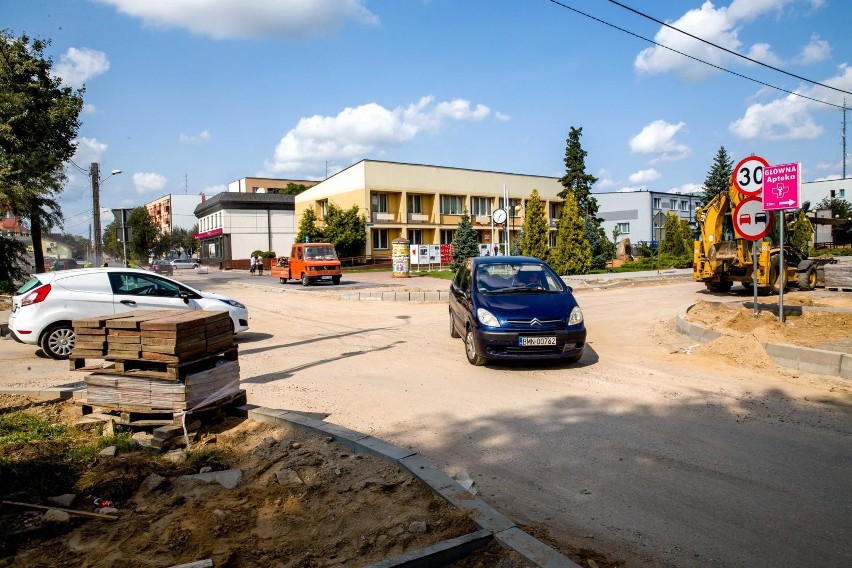 Mońki. W ramach remontów wycięto dziesiątki drzew. Szykują się kolejne wycinki (zdjęcia)