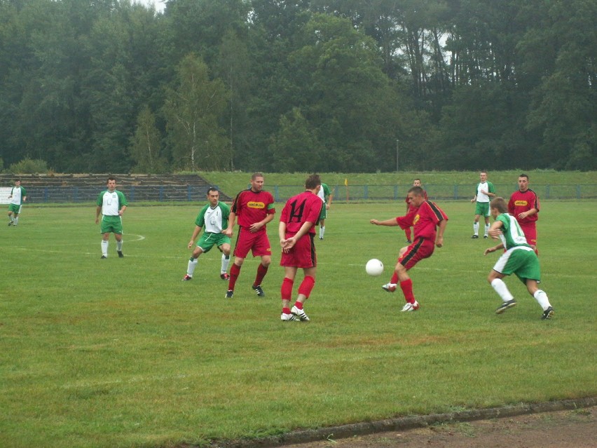 GKS Grodków-Start Dobrodzien 3-1. Zdjecia przyslane przez...