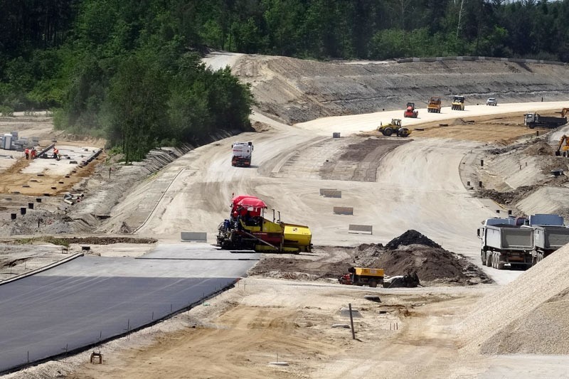 Myśliwce będą lądować na autostradzie koło Dębicy [ZDJĘCIA]