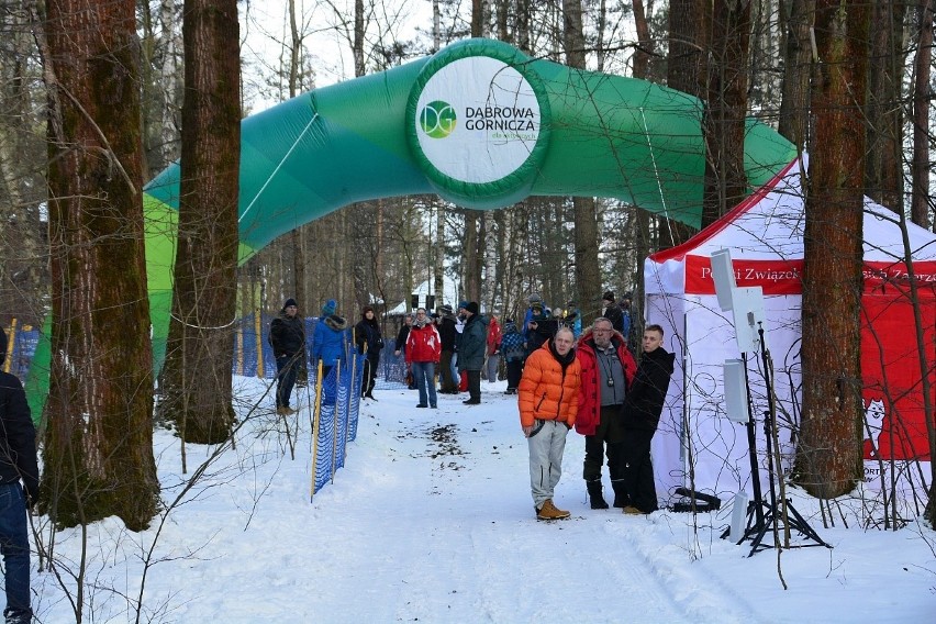 Wyścigi psich zaprzęgów na Pustyni Błędowskiej