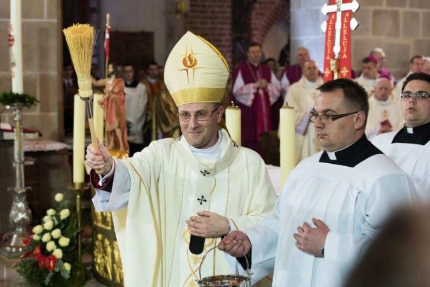 Obchody rocznicy chrztu Polski w gnieźnieńskiej katedrze