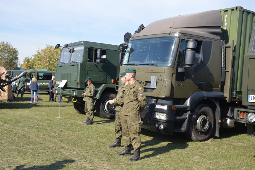 Piknik Niepodległościowy Służb Mundurowych w Opolu.