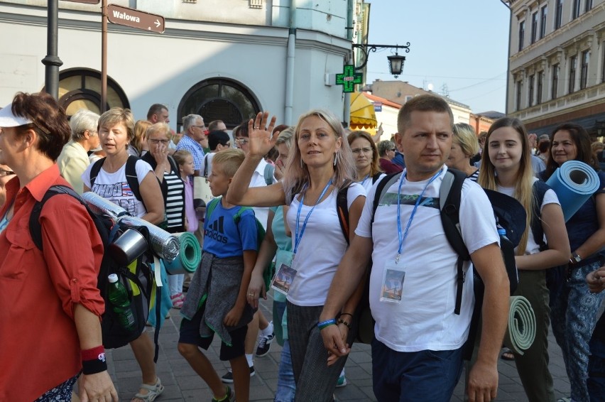 Tarnów. Czeka ich dziewięć dni rekolekcji w drodze