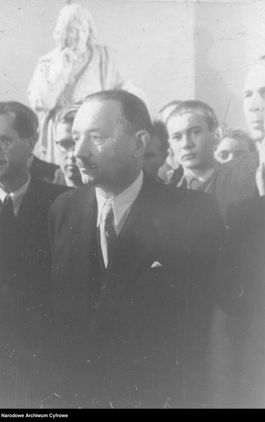 Bal sylwestrowy członków rządu 1947 r.