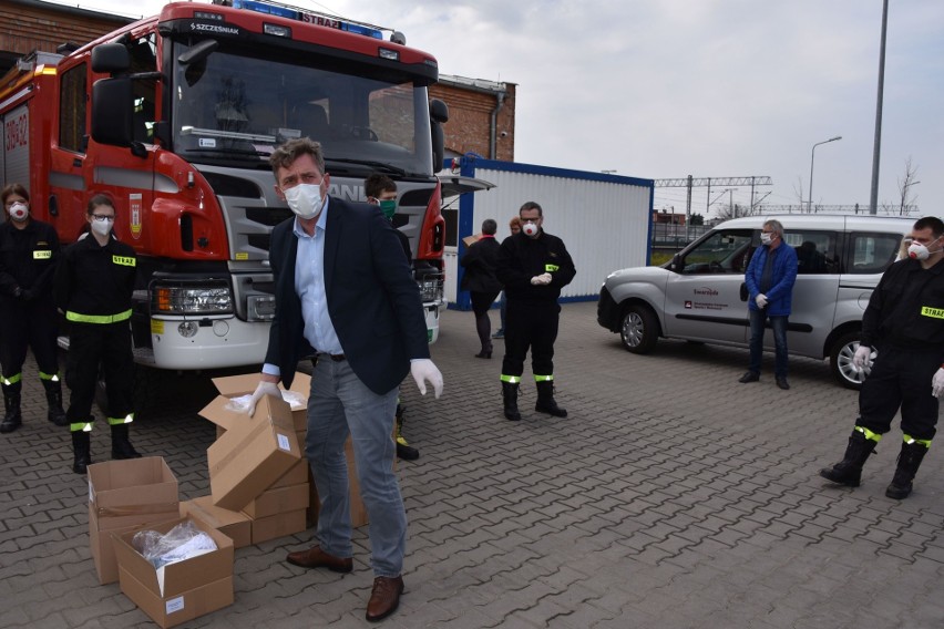 Maseczki zostały w czwartek, 9 kwietnia przekazane m.in....