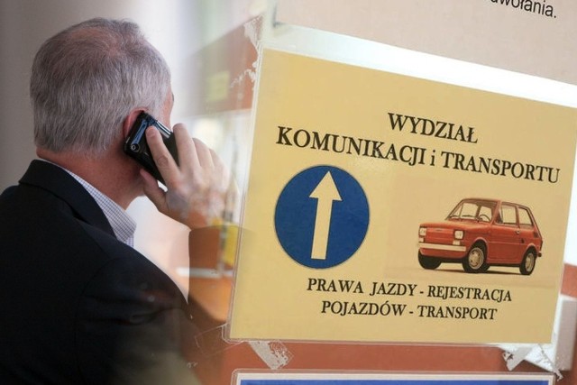 Od 1 grudnia wszystkie wizyty w Wydziale Uprawnień Komunikacyjnych będą wymagały umówienia telefonicznego.