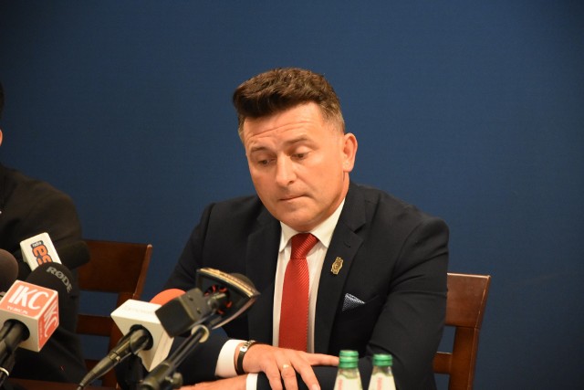 Krzysztof Lechowicz, prezesem był od połowy sierpnia. Rezygnację tłumaczy sprawami osobistymi