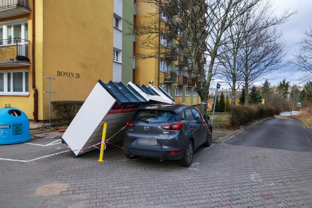 Na razie nie ma mądrego, który by potrafił ten cyrk zatrzymać. Ale może jednak jakiś morał z tego wyciągniemy. Choćby taki malutki.