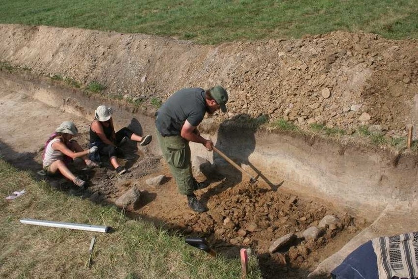 Rok temu naukowcy odkryli osadę z Jatwiezi Dużej sprzed 2,5...