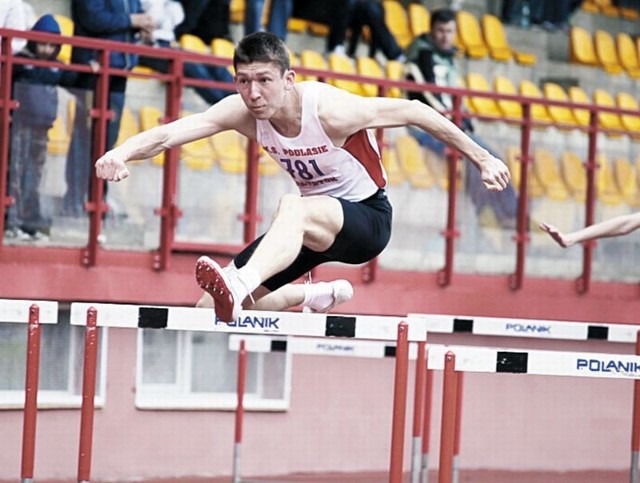 Damian Czykier w biegu na 110 metrów przez płotki zdobył jeden z pięciu złotych medali dla Podlasia Białystok.