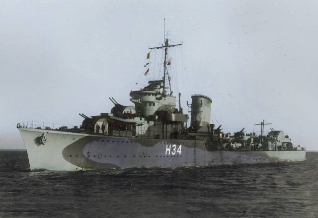 Niszczyciel ORP Błyskawica w 1943 r.