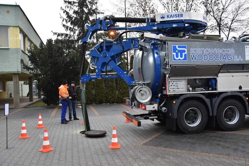 20-tonowy kaiser aquastar kosztuje ponad trzy miliony...