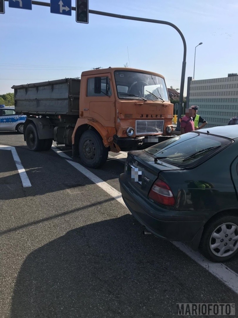 Wypadek na drodze krajowej nr 46 w Dobrodzieniu