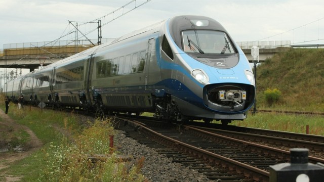 Będzie więcej połączeń Wrocław - Warszawa obsługiwanych przez pendolino