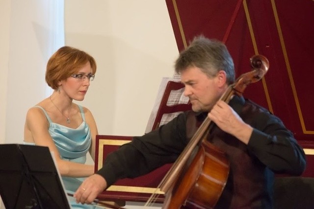 W sobotę z szafarskiej estrady popłyną dźwięki klawesynu i wiolonczeli piccolo.Z koncertem Musica Graziosa wystąpią Paulina Tkaczyk i Konrad Górka.