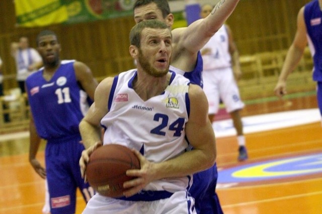 Kapitan tarnobrzeskiej drużynie Jakub Dłoniak zagra przeciwko drużynie, której barwy reprezentował w minionym sezonie.