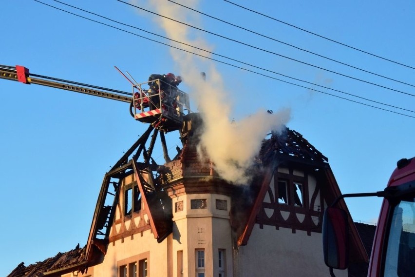 Spłonęła część budynku dawnego kina Kujawianka, czyli...