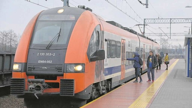 Szybki pociąg kursuje przez gminę Niepołomice od miesiąca i zbiera pozytywne recenzje mieszkańców