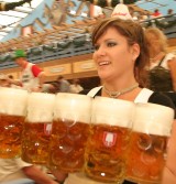 Piwosze z całego świata jadą do Monachium na Oktoberfest