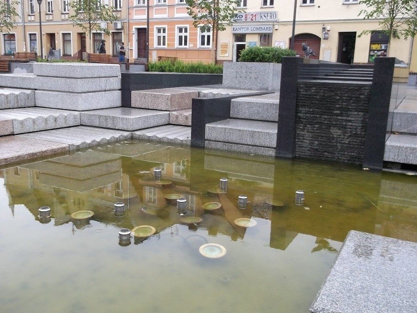 Dlaczego nowa fontanna na Psim Polu już nie działa?