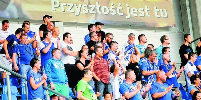 Tysiąc kibiców Ruchu dopingowało Niebieskich w Gliwicach w meczu z FC Vaduz. Siedzieli tylko na jednej trybunie, ale atmosfera była gorąca