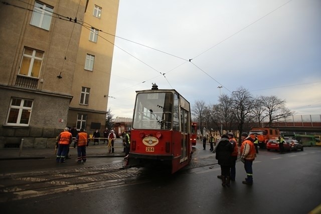 Wykolejony tramwaj w Chorzowie